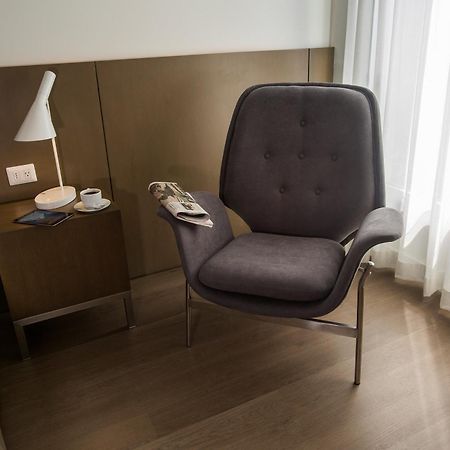 Dazzler By Wyndham Lima San Isidro Hotel Bilik gambar