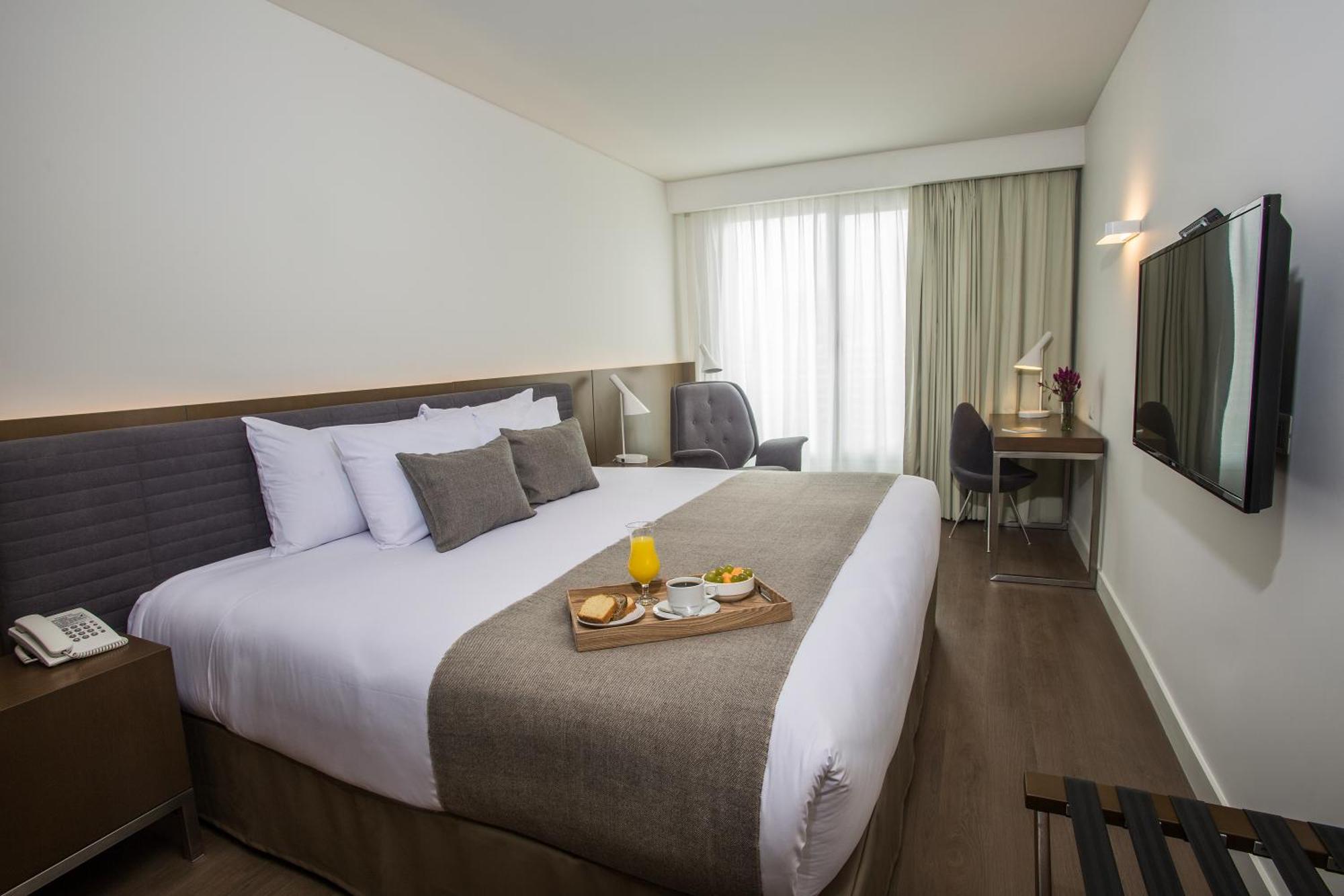 Dazzler By Wyndham Lima San Isidro Hotel Bilik gambar