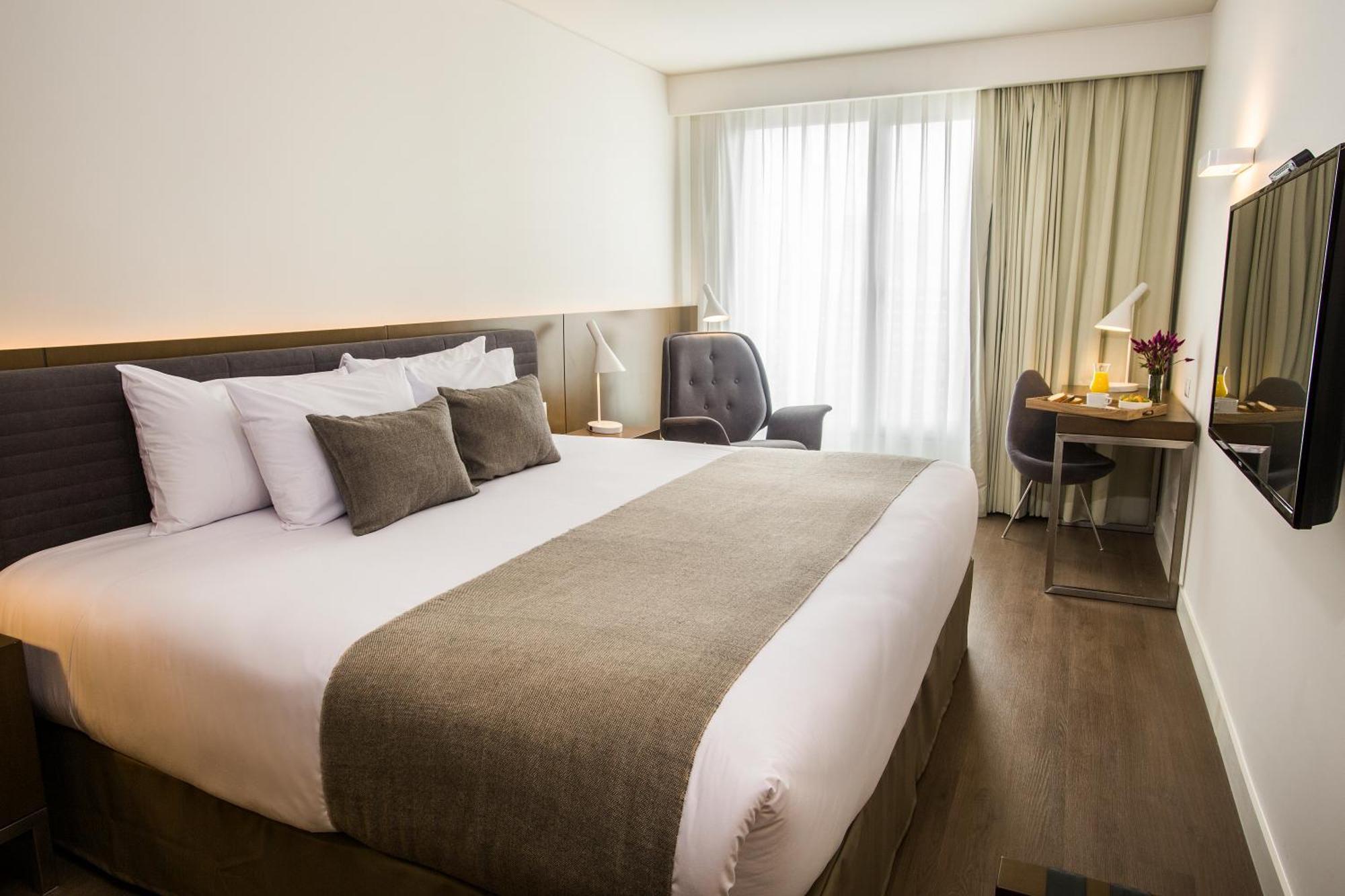 Dazzler By Wyndham Lima San Isidro Hotel Bilik gambar